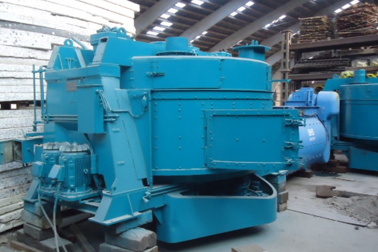 Eirich menger 4,5m3 - Dam Beton