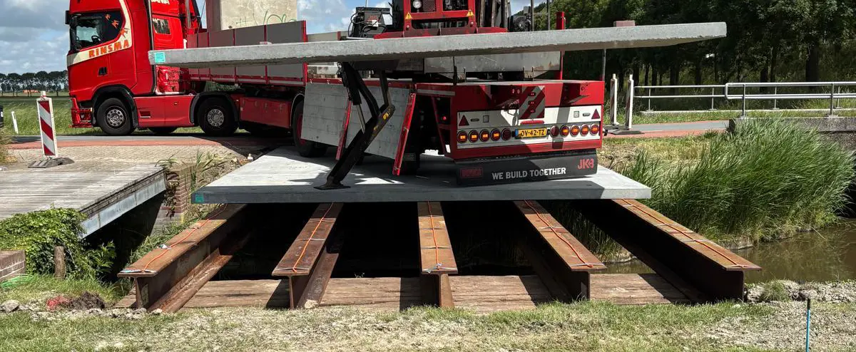 Brug Defensieplaat 2.jpeg