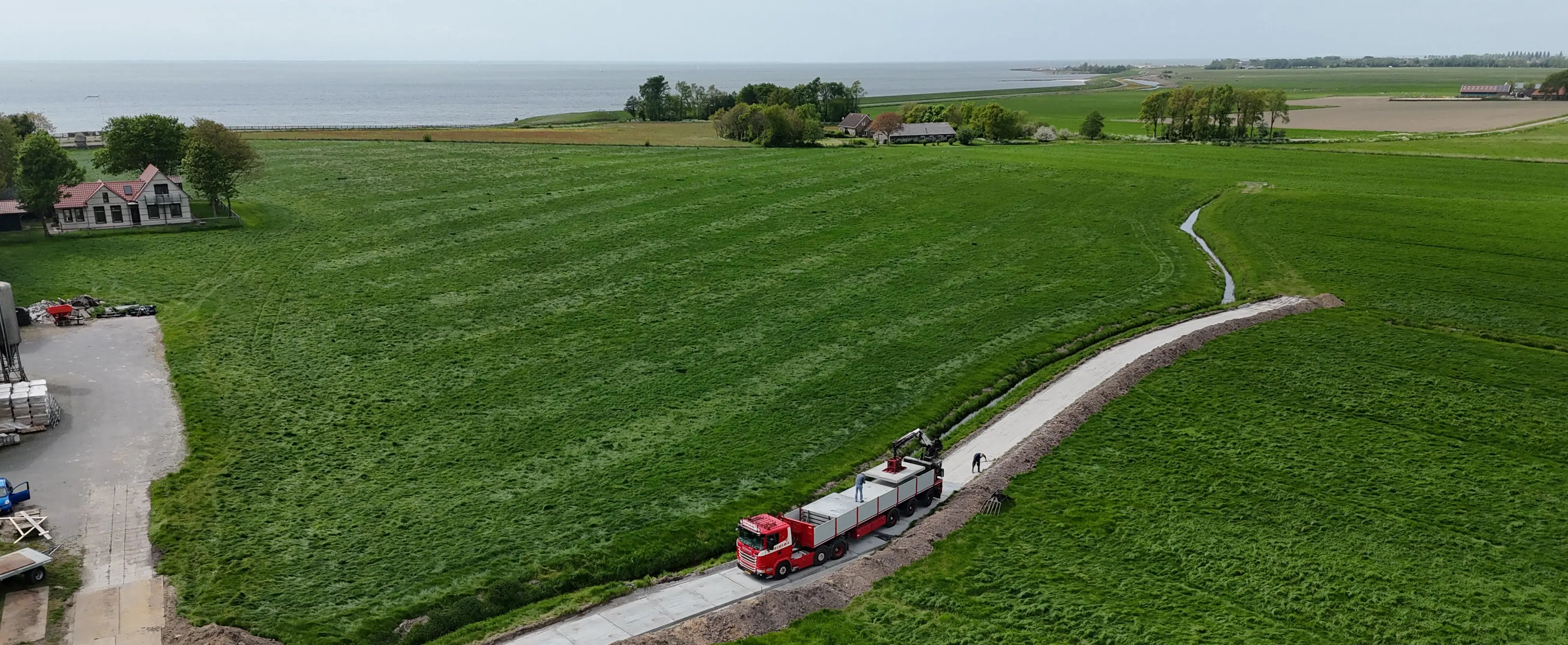 Plaat met zuignap leggen close met pad 6.jpg