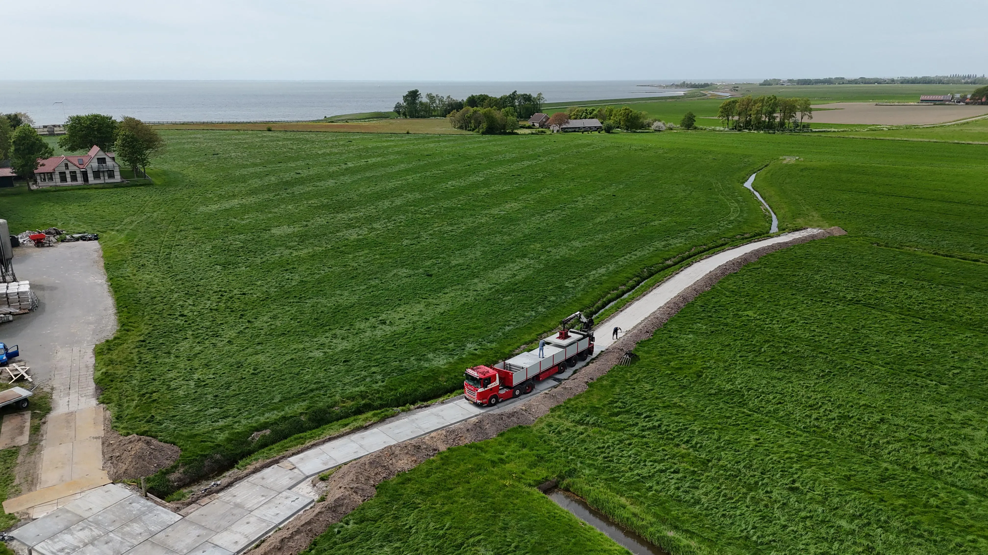 Plaat met zuignap leggen close met pad 6.jpg